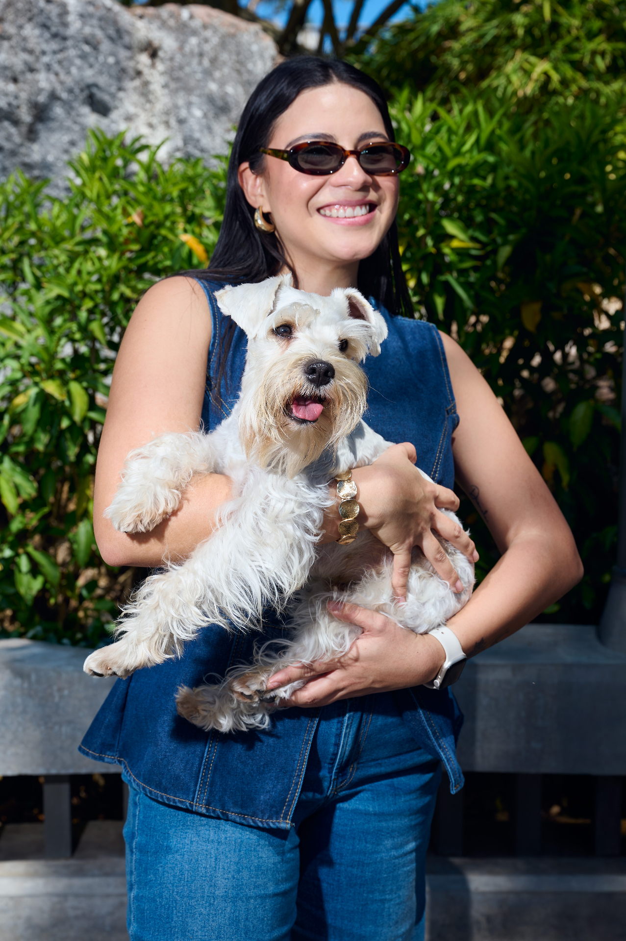 Mamá perruna con su peludito Groovy